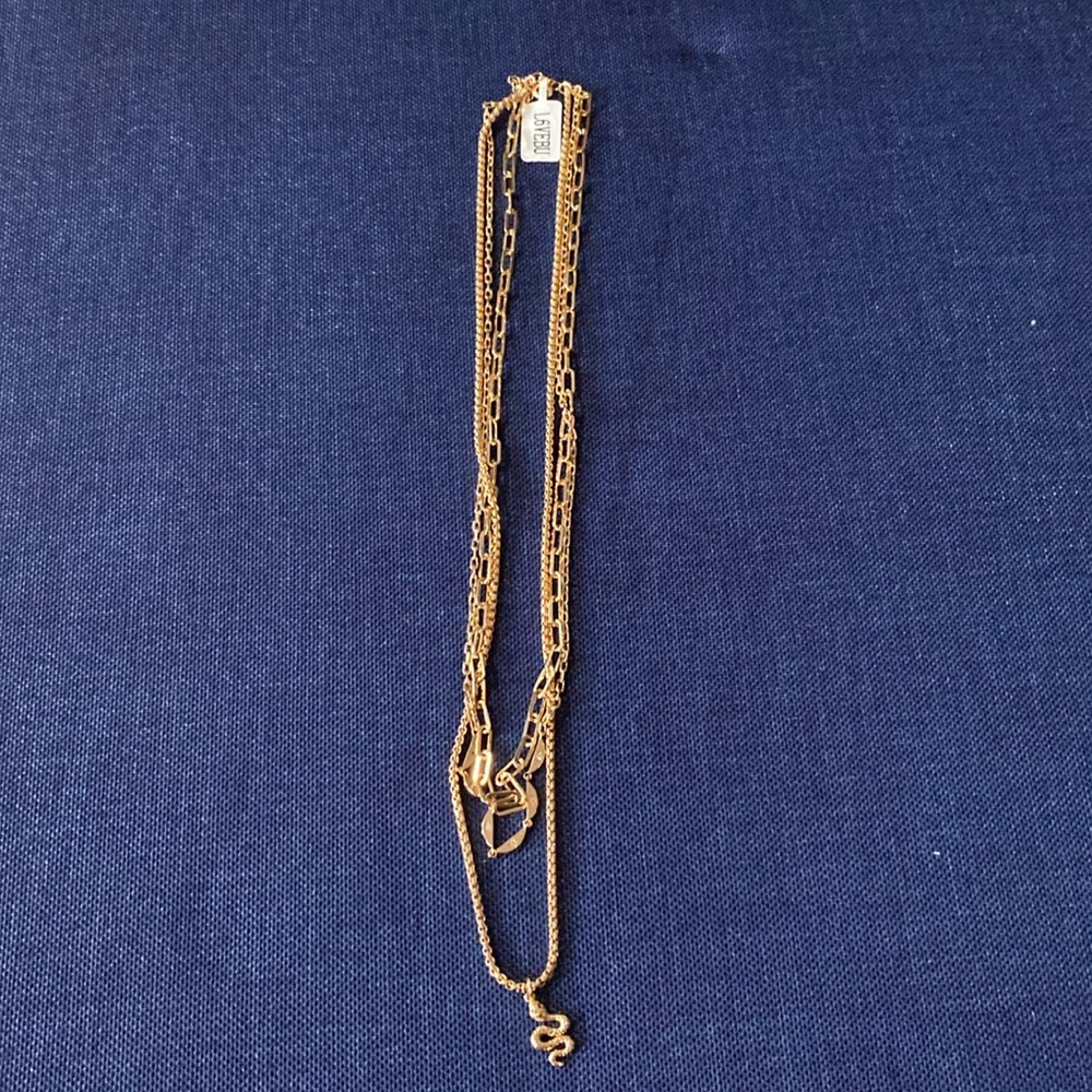 Charmed Aroma gold layered necklace NWT